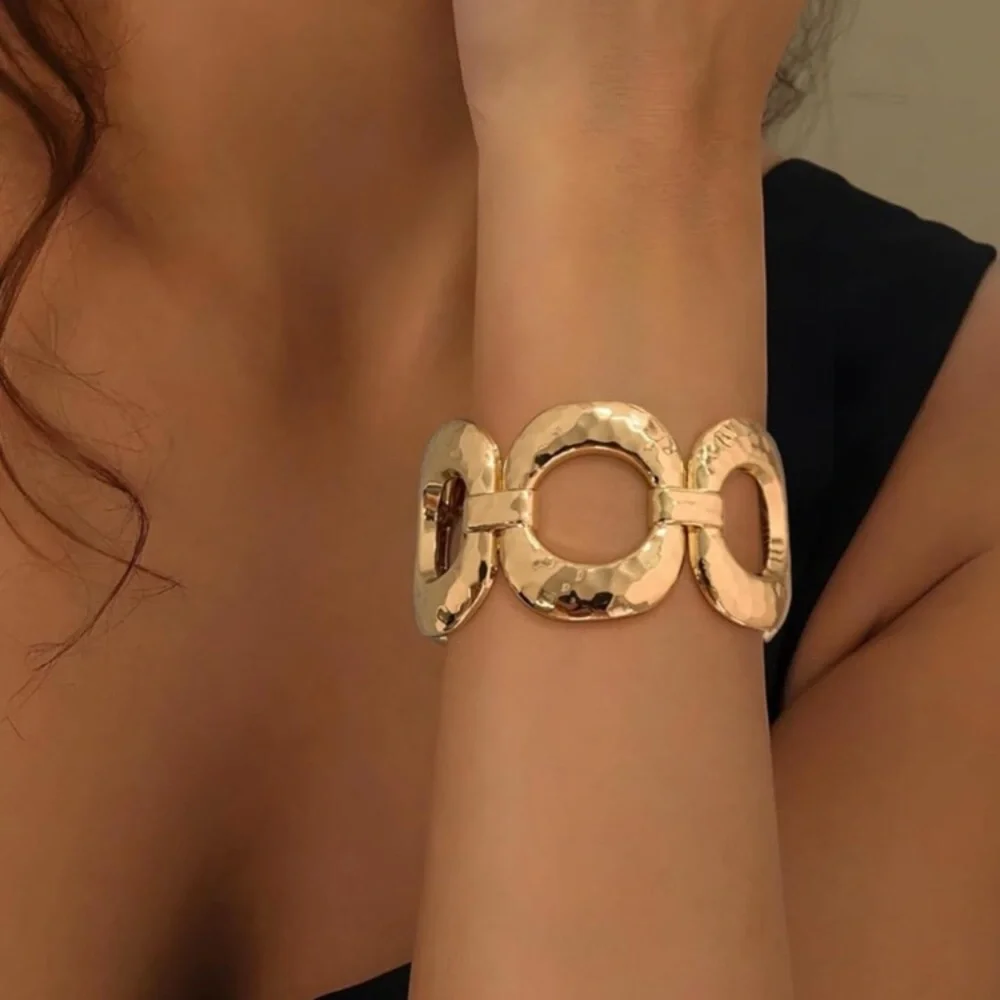 24k Gold Plated Hammered Link Statement Bracelet new
